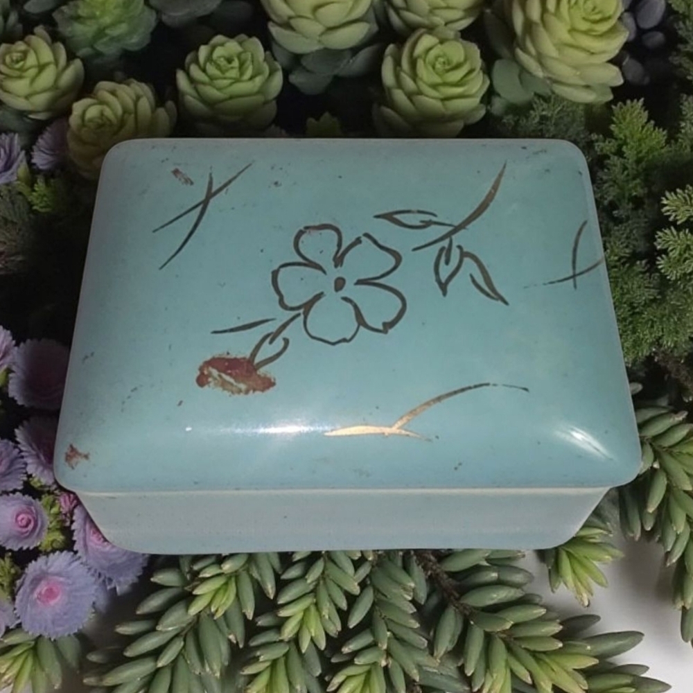 Vintage Floral Design Decorative Box